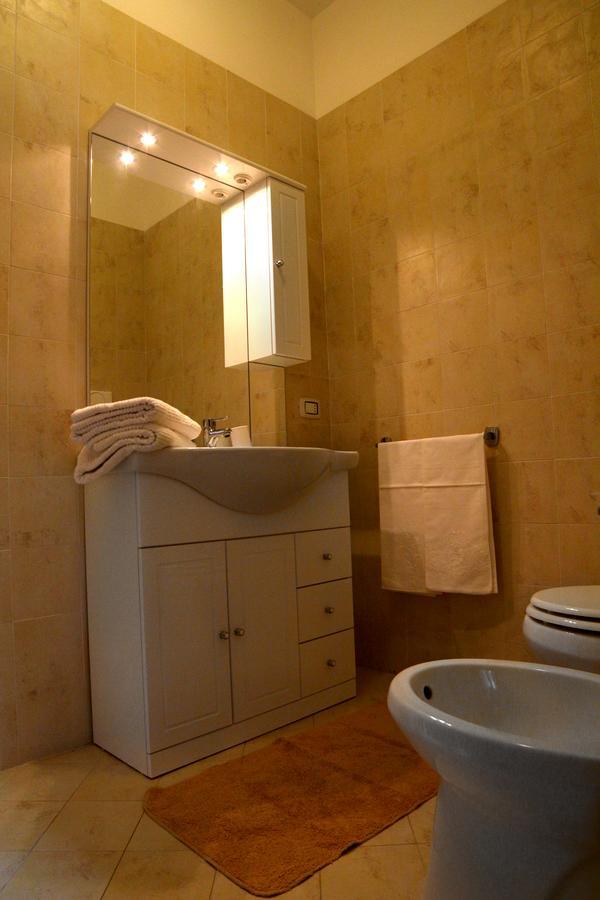 B&B Li Mari Lizzanello Εξωτερικό φωτογραφία
